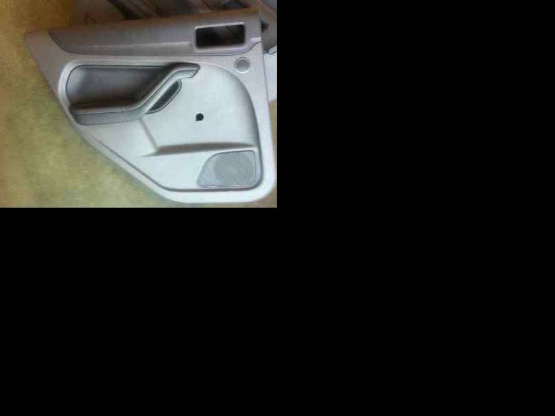 JUEGO ASIENTOS COMPLETO FORD FOCUS BERLINA 2006 1.6 TDCI (90 CV)