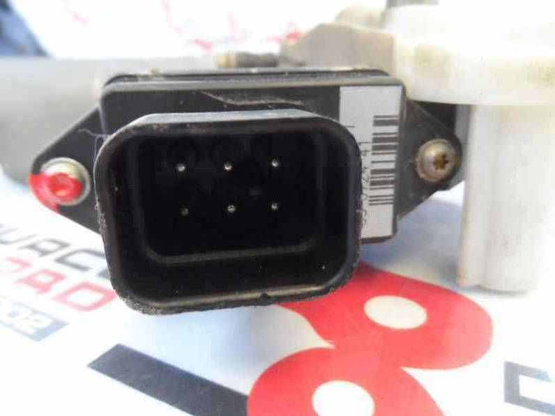 ELEVALUNAS TRASERO DERECHO MITSUBISHI CARISMA BERINA 5 1998 1.9 TURBODIESEL (90 CV)