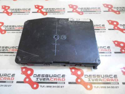 CAJA RELES FUSIBLES RENAULT MEGANE II CLASSIC BERLINA 2005 1.9 DCI D (120 CV)