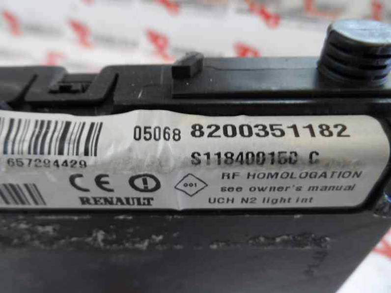 CAJA RELES FUSIBLES RENAULT MEGANE II CLASSIC BERLINA 2005 1.9 DCI D (120 CV)