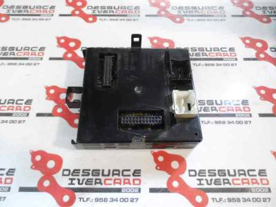 CAJA RELES FUSIBLES RENAULT LAGUNA II 2004 1.9 DCI D (120 CV)