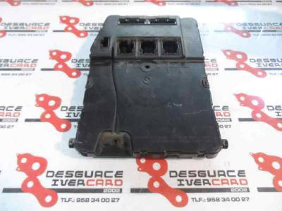 CAJA RELES FUSIBLES RENAULT MEGANE II BERLINA 5P 2003 1.9 DCI D (120 CV)