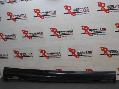 FALDON LATERAL MERCEDES CLASE CLK COUPE 2005 3.0 CDI (224 CV)