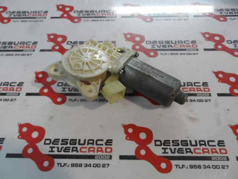 MOTOR ELEVALUNAS DELANTERO DERECHO MERCEDES CLASE CLK COUPE 2005 3.0 CDI (224 CV)