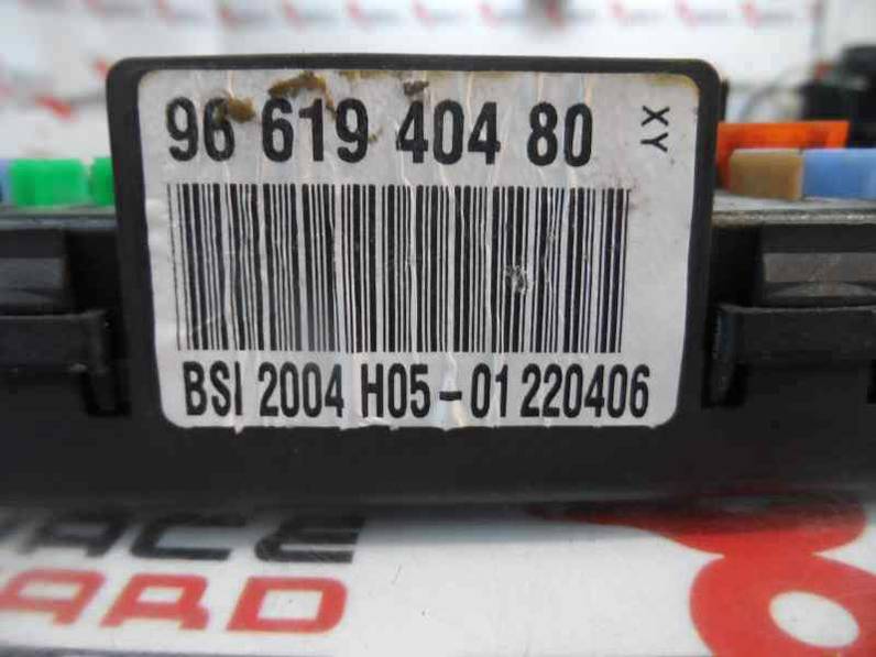 CAJA RELES FUSIBLES CITROEN C4 BERLINA 2006 2.0 HDI (136 CV)