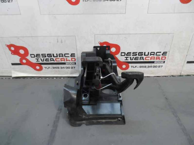 PEDAL EMBRAGUE MERCEDES CLASE C SPORTCOUPE 2002 2.2 CDI (143 CV)