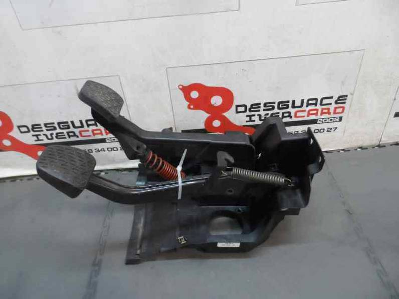 PEDAL EMBRAGUE MERCEDES CLASE C SPORTCOUPE 2002 2.2 CDI (143 CV)