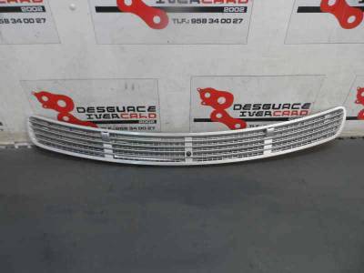 REJILLA DELANTERA MERCEDES CLASE E BERLINA 2003 MOTOR 2.2 LTR. - 105 KW CDI (143 CV)