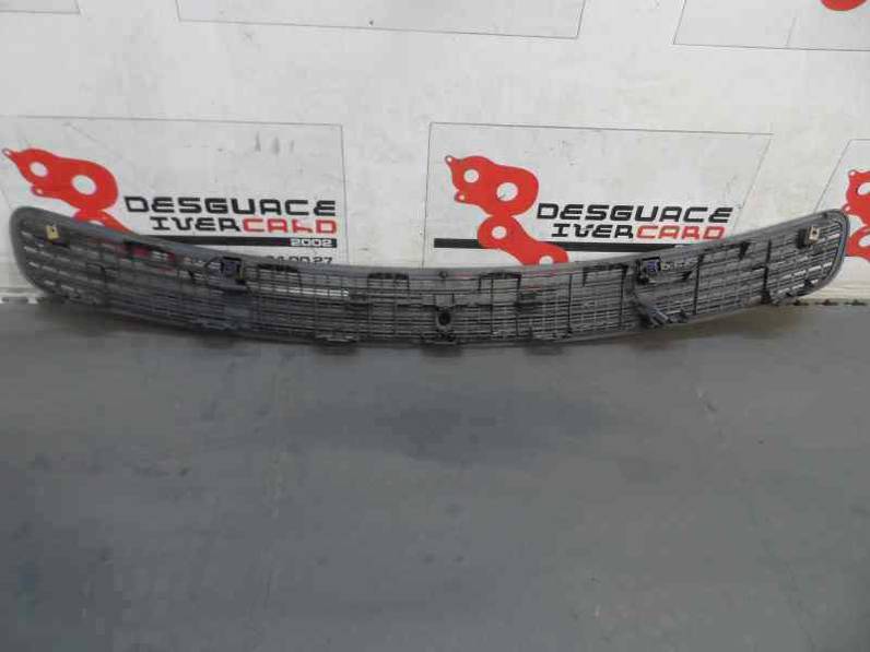 REJILLA DELANTERA MERCEDES CLASE E BERLINA 2003 MOTOR 2.2 LTR. - 105 KW CDI (143 CV)