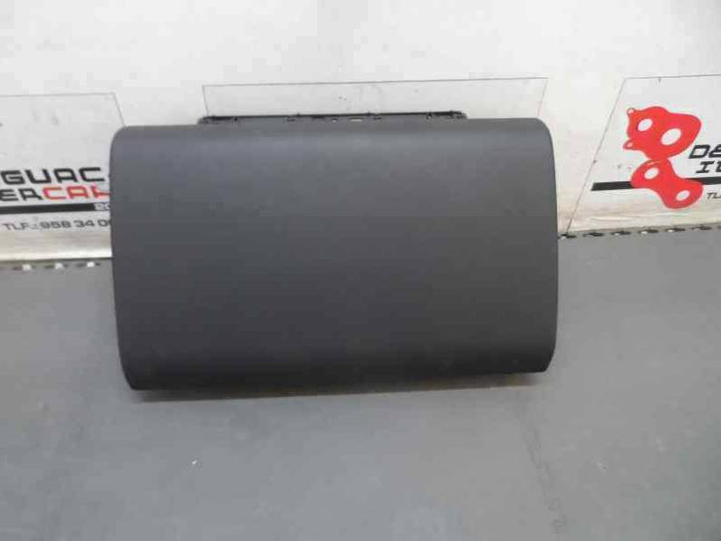 GUANTERA PORSCHE CAYENNE 2006 4.5 V8 TURBO (450 CV)