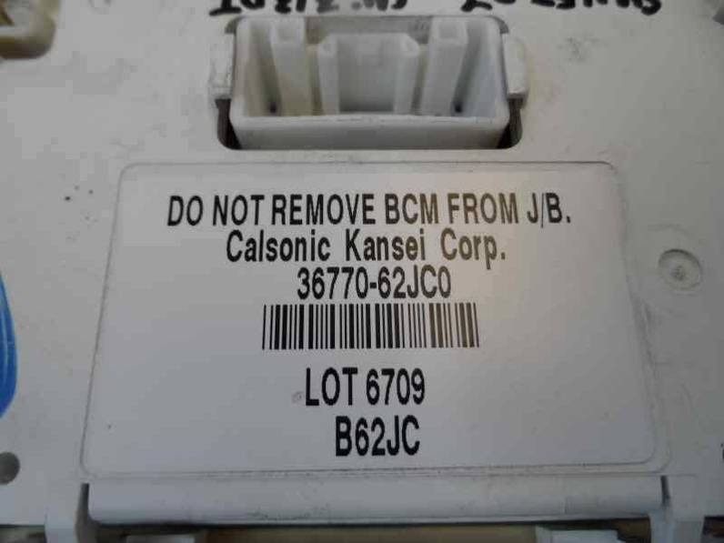 CAJA RELES FUSIBLES SUZUKI SWIFT BERLINA 2007 1.3 DDIS D (69 CV)