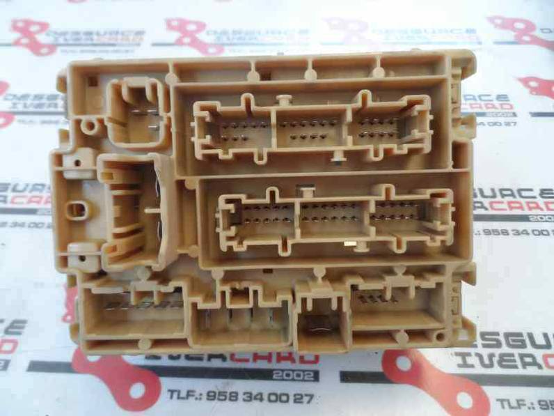 CAJA RELES FUSIBLES TOYOTA CELICA 2000 1.8 16V (143 CV)