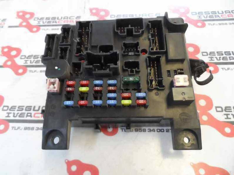 CAJA RELES FUSIBLES MITSUBISHI ASX 2011 1.6 (117 CV)