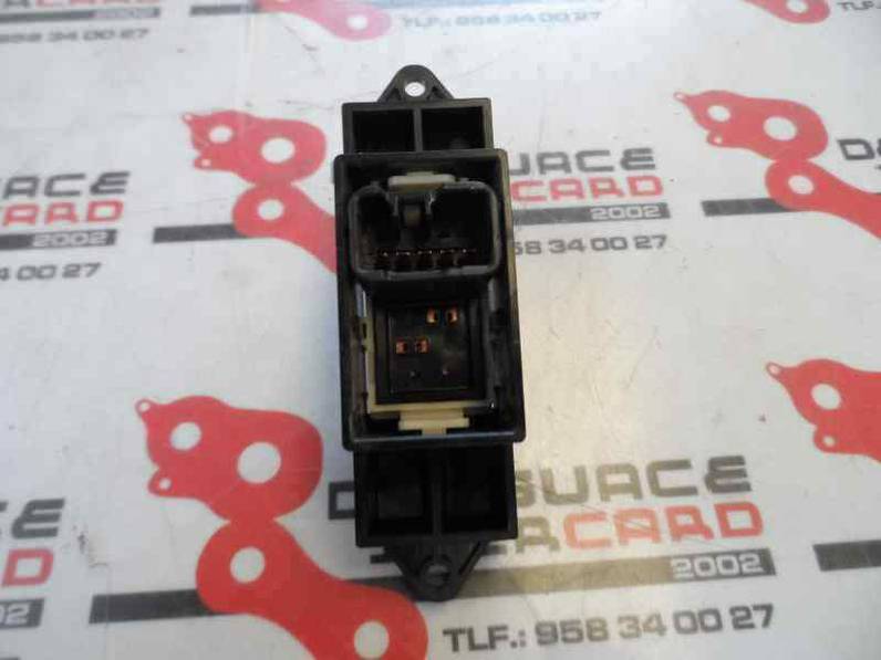 MANDO ELEVALUNAS DELANTERO DERECHO MITSUBISHI ASX 2011 1.6 (117 CV)