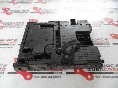 CAJA RELES FUSIBLES PEUGEOT 206 BERLINA 2001 1.9 D (69 CV)