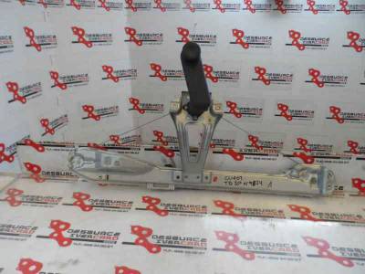 ELEVALUNAS TRASERO DERECHO RENAULT CLIO III 2007 1.2 16V (75 CV)