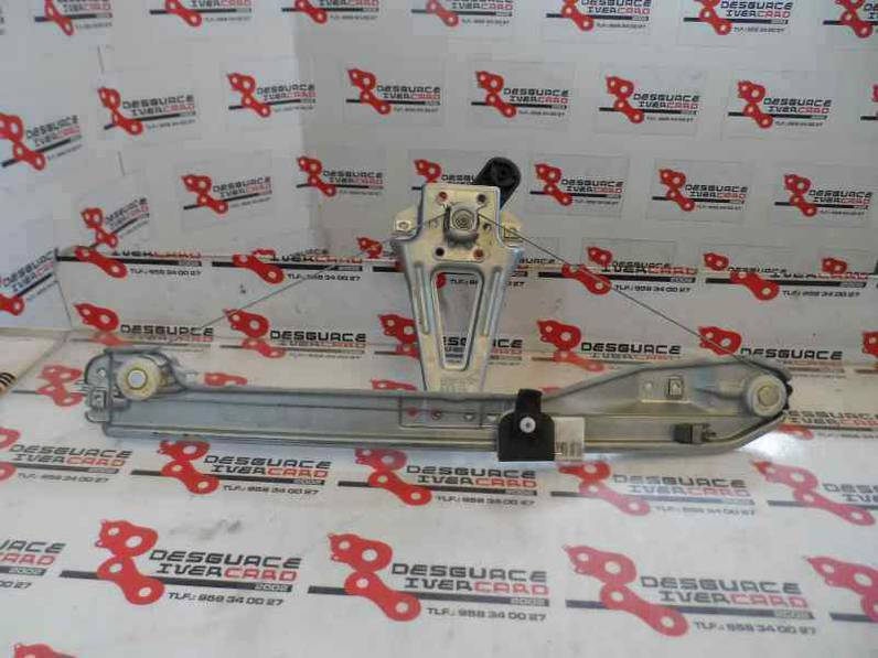 ELEVALUNAS TRASERO DERECHO RENAULT CLIO III 2007 1.2 16V (75 CV)