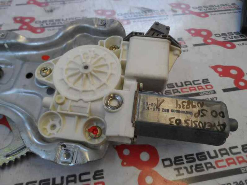 ELEVALUNAS DELANTERO DERECHO TOYOTA AVENSIS BERLINA 2003 2.0 TURBODIESEL (116 CV)