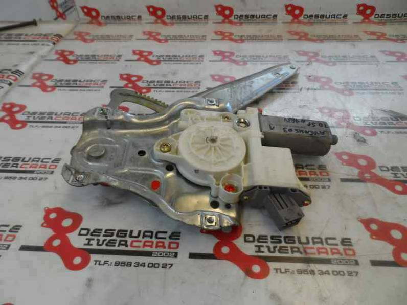 ELEVALUNAS TRASERO DERECHO TOYOTA AVENSIS BERLINA 2003 2.0 TURBODIESEL (116 CV)