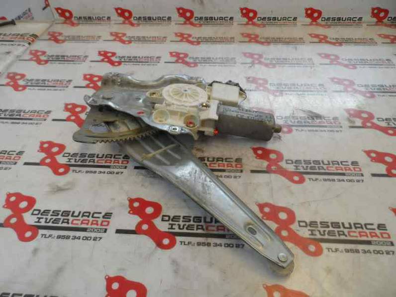 ELEVALUNAS TRASERO IZQUIERDO TOYOTA AVENSIS BERLINA 2003 2.0 TURBODIESEL (116 CV)