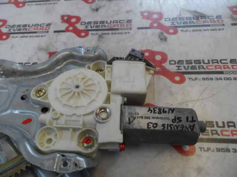 ELEVALUNAS TRASERO IZQUIERDO TOYOTA AVENSIS BERLINA 2003 2.0 TURBODIESEL (116 CV)