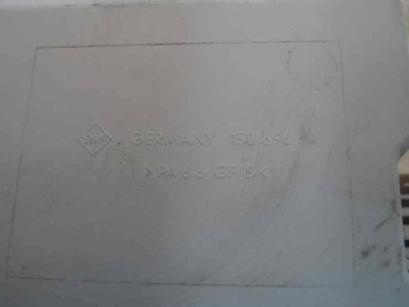 CAJA RELES FUSIBLES TOYOTA AVENSIS BERLINA 2003 2.0 TURBODIESEL (116 CV)