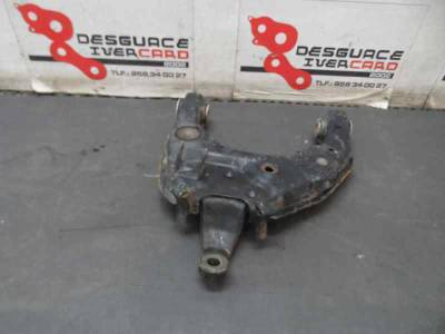 BRAZO SUSPENSION INFERIOR DELANTERO IZQUIERDO TOYOTA HILUX 4X4 1998 2.4