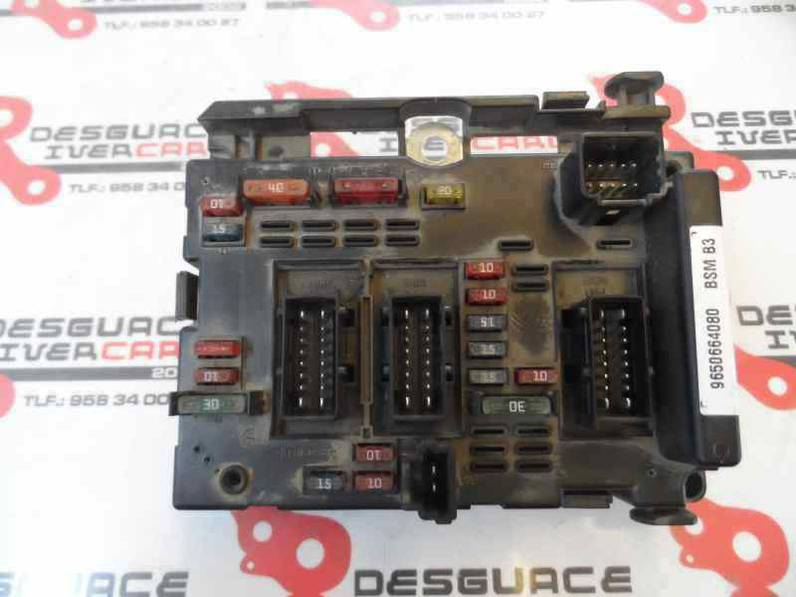 CAJA RELES FUSIBLES CITROEN XSARA BERLINA 2003 2.0 HDI (90 CV)