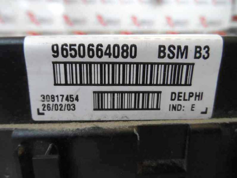 CAJA RELES FUSIBLES CITROEN XSARA BERLINA 2003 2.0 HDI (90 CV)