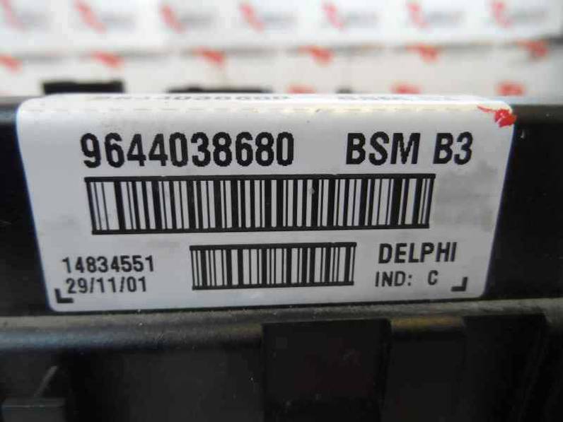 CAJA RELES FUSIBLES CITROEN XSARA BREAK 2002 1.9 D (69 CV)