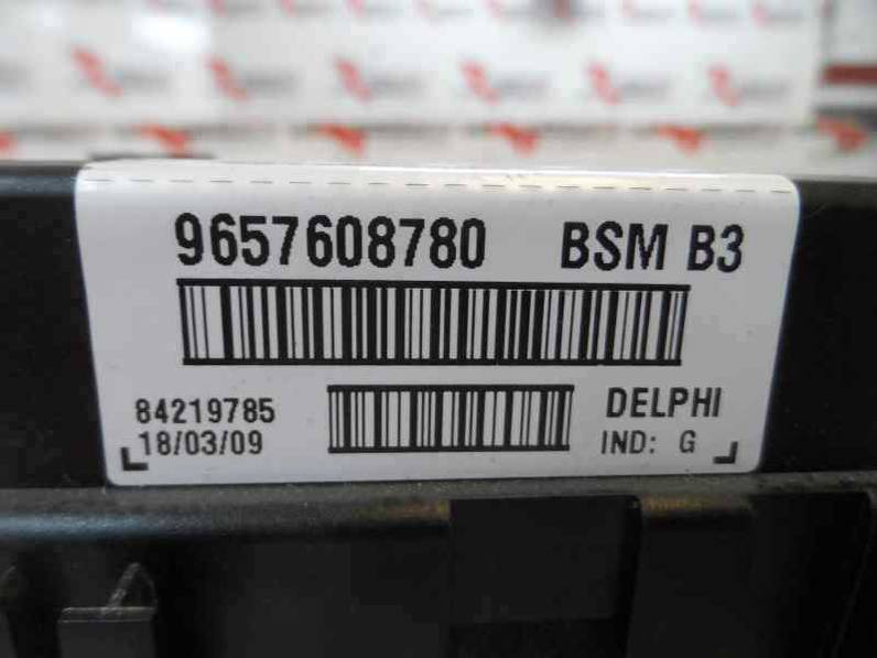 CAJA RELES FUSIBLES CITROEN XSARA PICASSO 2009 1.6 16V HDI (90 CV)