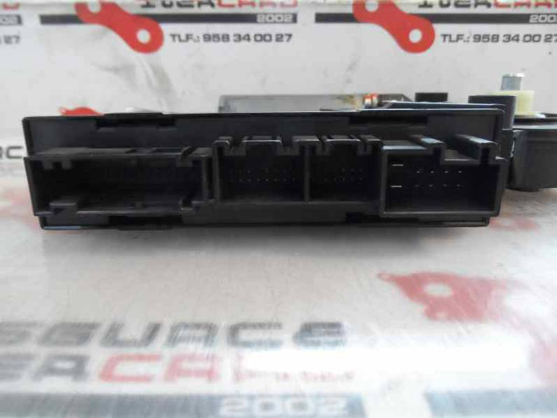 MOTOR ELEVALUNAS TRASERO DERECHO VOLKSWAGEN TOUAREG 2005 3.0 V6 TDI DPF (224 CV)