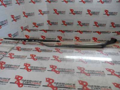 BRAZO LIMPIA DELANTERO DERECHO KIA SORENTO 2003 2.5 CRDI (140 CV)