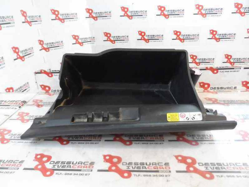 GUANTERA MITSUBISHI ASX 2011 1.6 (117 CV)