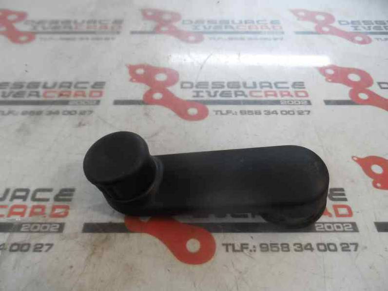 MANETA ELEVALUNAS DELANTERA DERECHA DACIA SANDERO 2010 1.2 16V (75 CV)