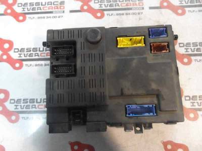 CAJA RELES FUSIBLES CITROEN XSARA BERLINA 2001 1.9 D (69 CV)