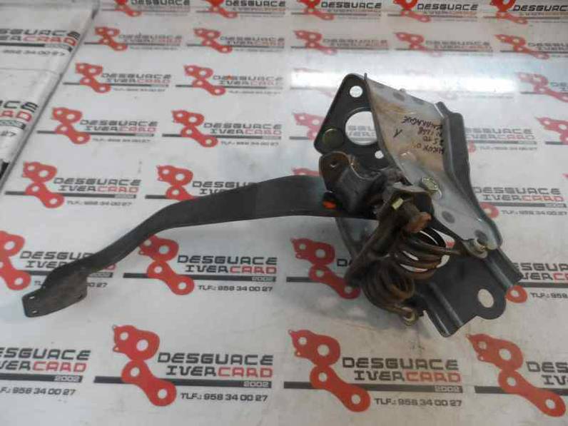 PEDAL EMBRAGUE TOYOTA HILUX 2004 2.5 D-4D