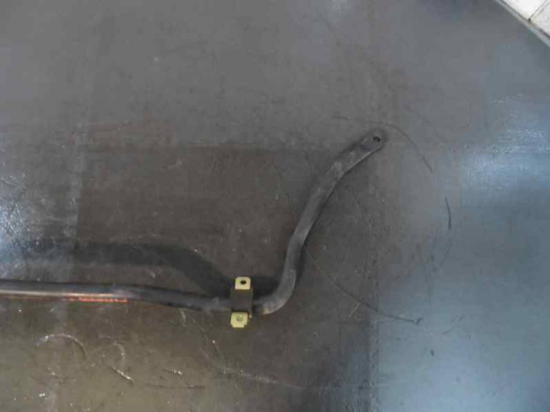 BARRA ESTABILIZADORA DELANTERA MAZDA PICK UP 2004