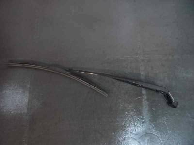 BRAZO LIMPIA DELANTERO DERECHO TOYOTA LEXUS IS 200 2009