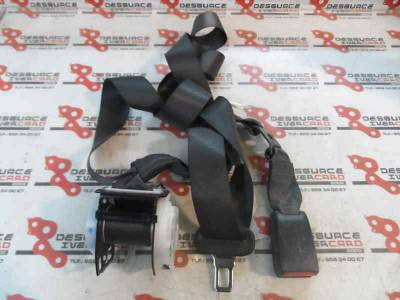 CINTURON SEGURIDAD TRASERO CENTRAL TOYOTA LEXUS IS 200 2009