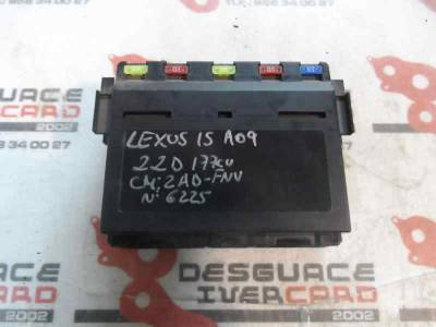 CAJA RELES FUSIBLES TOYOTA LEXUS IS 200 2009