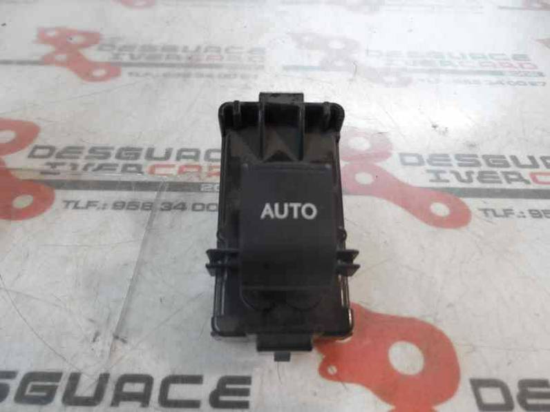 MANDO ELEVALUNAS TRASERO DERECHO TOYOTA LEXUS IS 200 2009