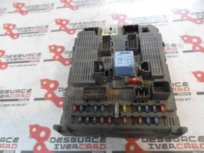 CAJA RELES FUSIBLES CITROEN C5 BERLINA 2001 2.0 HDI (109 CV)