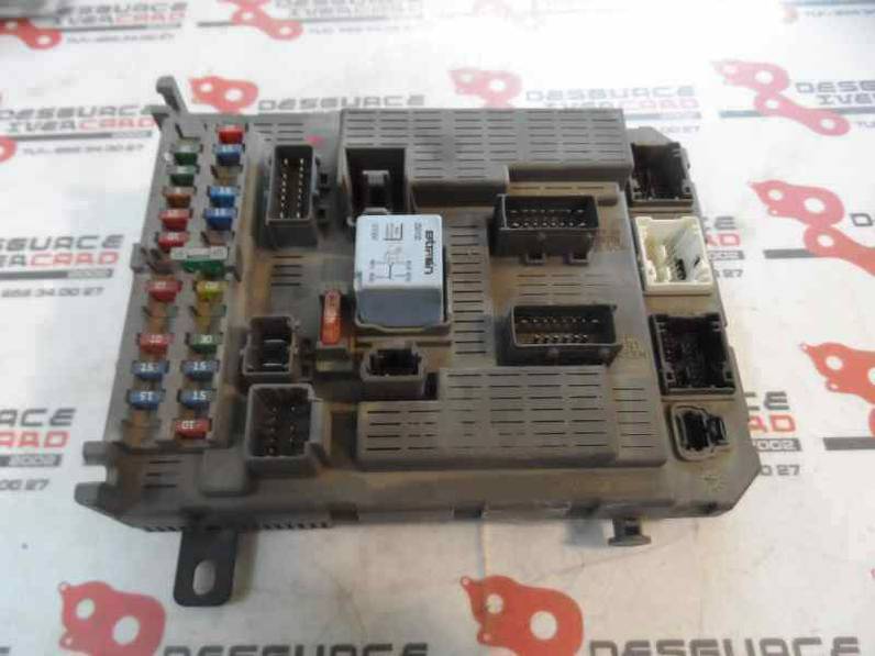 CAJA RELES FUSIBLES CITROEN C5 BERLINA 2001 2.2 HDI FAP (133 CV)