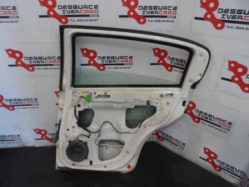PUERTA TRASERA DERECHA ALFA ROMEO 147 2006 1.9 JTD (120 CV)