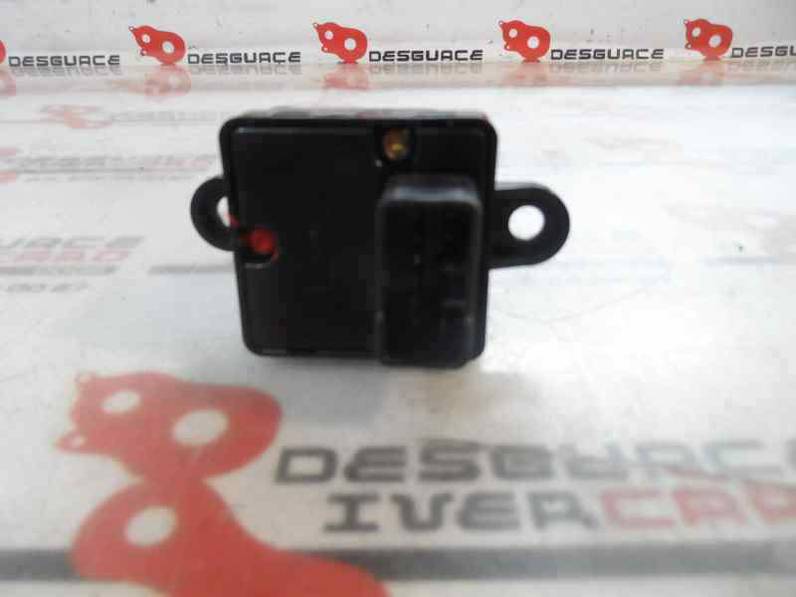 MANDO ELEVALUNAS TRASERO IZQUIERDO HYUNDAI ATOS PRIME 2004 1.1 12V (58 CV)