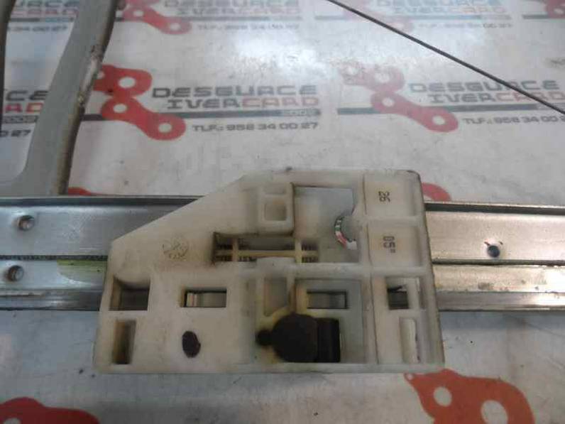 ELEVALUNAS TRASERO IZQUIERDO CITROEN C3 2005 1.4 HDI (68 CV)