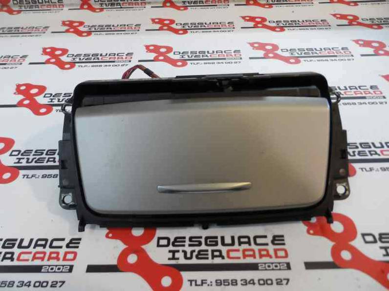 CENICERO BMW SERIE 3 BERLINA 2005 3.0 TURBODIESEL (231 CV)