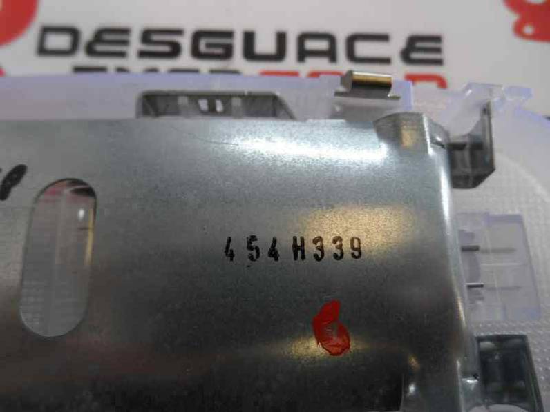 LUZ INTERIOR MERCEDES CLASE C BERLINA 2005 2.2 CDI (150 CV)