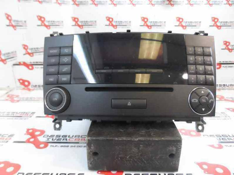SISTEMA AUDIO RADIO CD MERCEDES CLASE C BERLINA 2005 2.2 CDI (150 CV)
